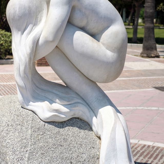 Estatua en Puerto Banus